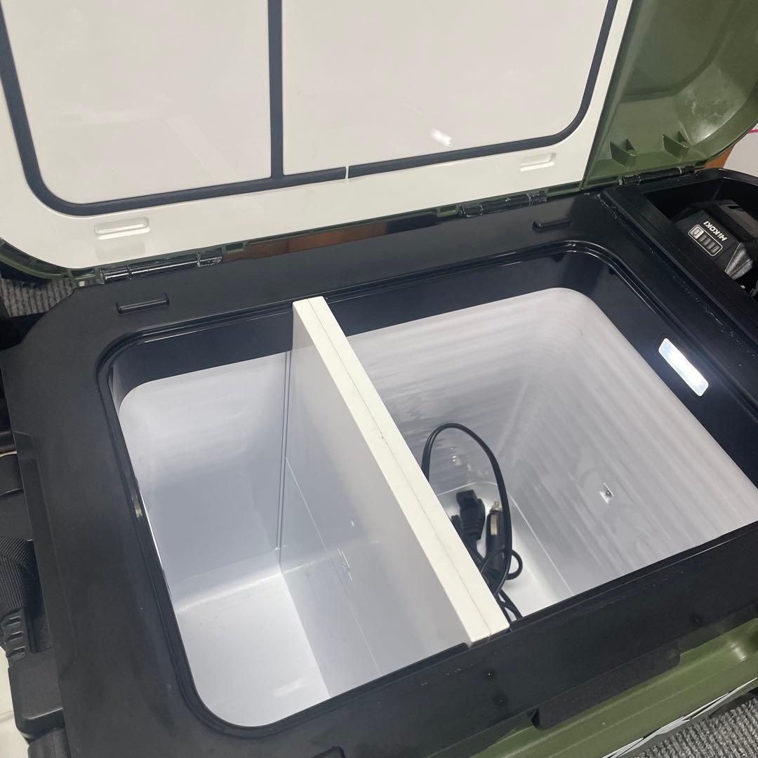 HiKOKI（ハイコーキ）コードレス冷温庫　UL18DB バッテリー付き！