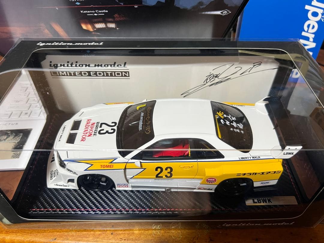 ミニカー 1/18 Ignition Model ER34 LBWK