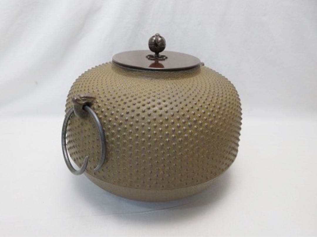 未使用 茶道具 釜師 金森紹栄造 総霰 丸釜 釜印 釜鐶付 茶釜 共箱