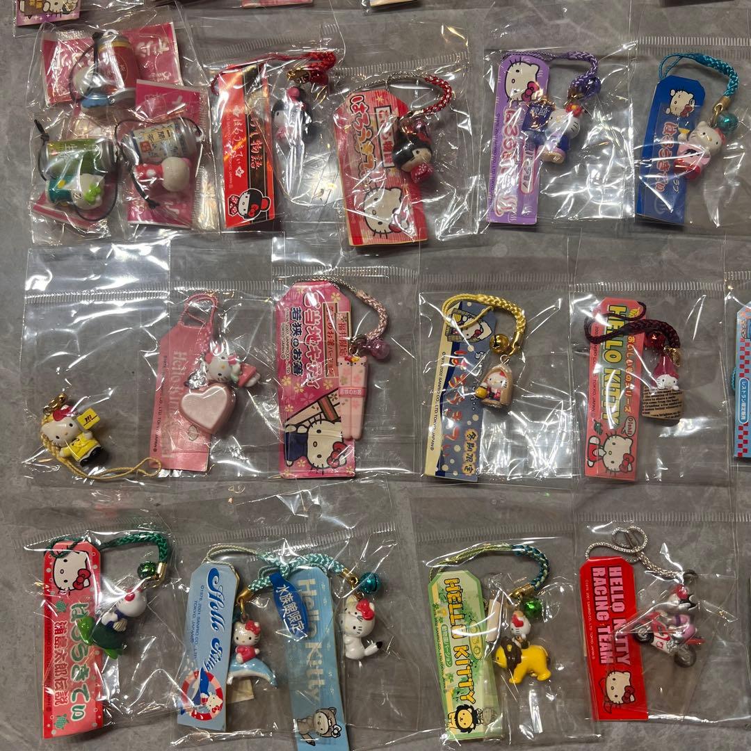 サンリオ 根付けキーホルダー ご当地キーホルダー