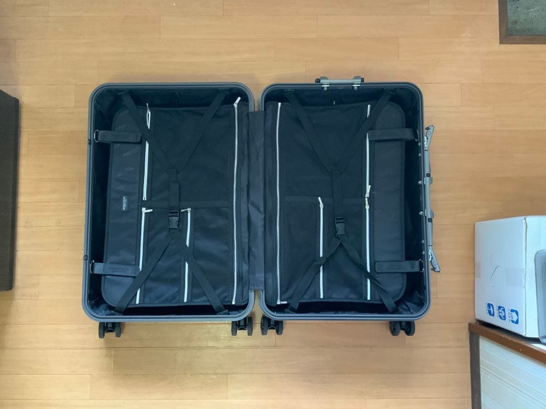 BRIGHTECH(ブライテック) スーツケース