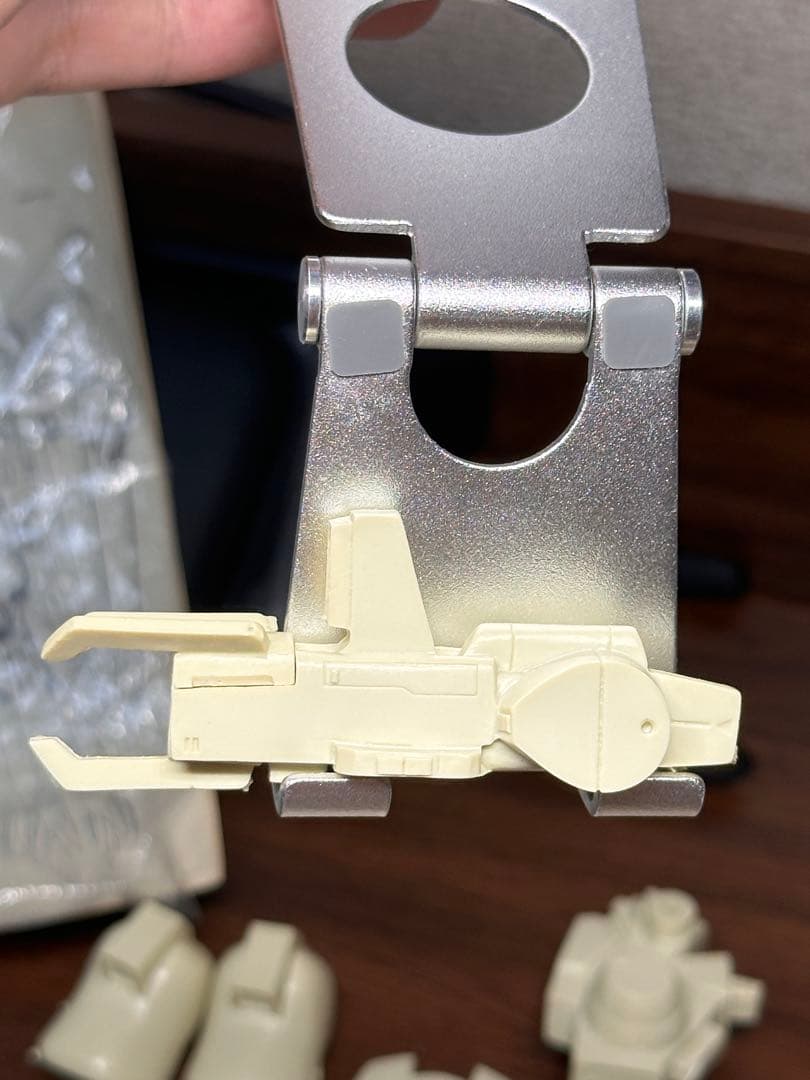 1/144 ガンダム Mk-V ガレージキット モデルグラフィックス