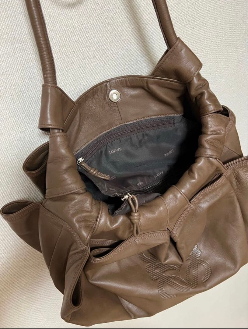 ロエベ　LOEWE ハンドバッグ　アイレアナグラム　ナッパアイレ　トートバッグ