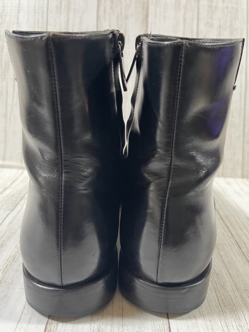 サルバトーレフェラガモ　サイドジップブーツ