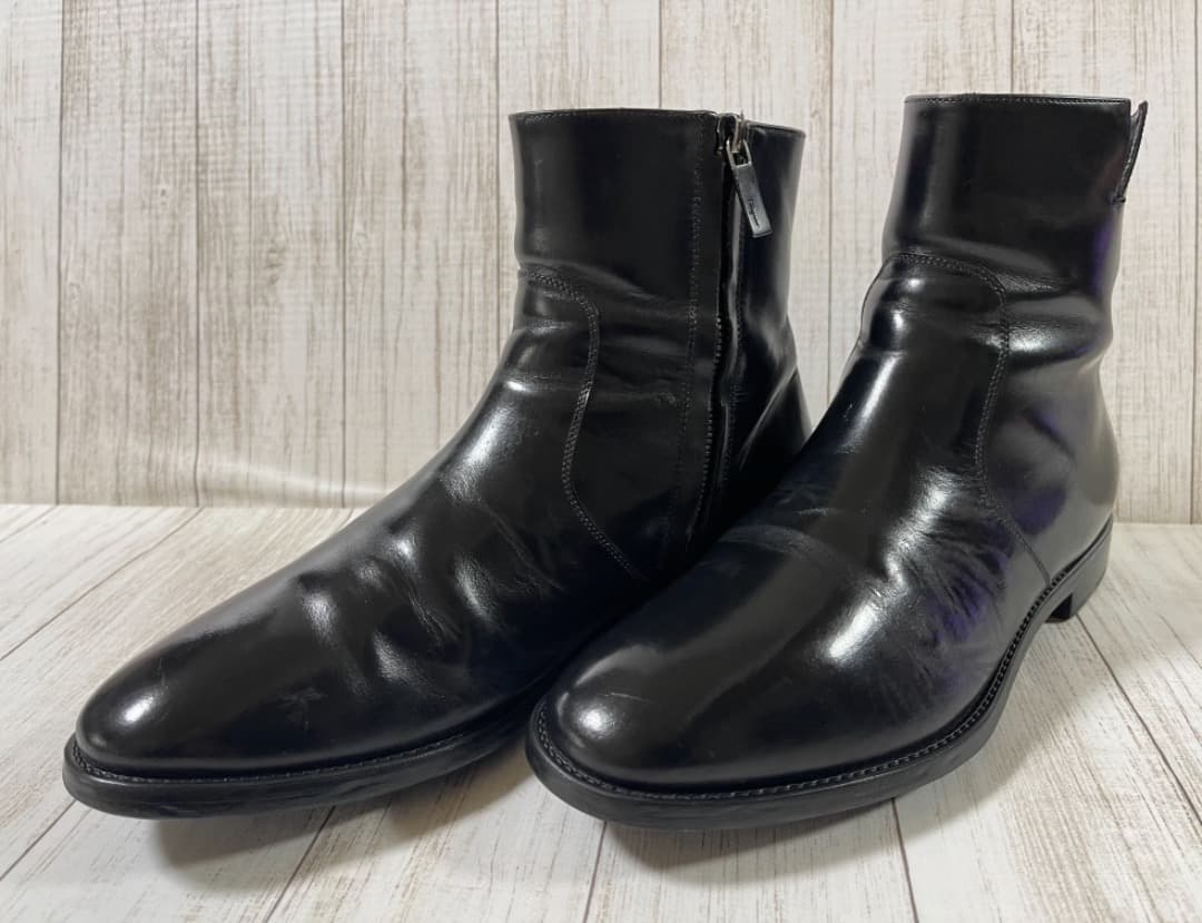 サルバトーレフェラガモ　サイドジップブーツ