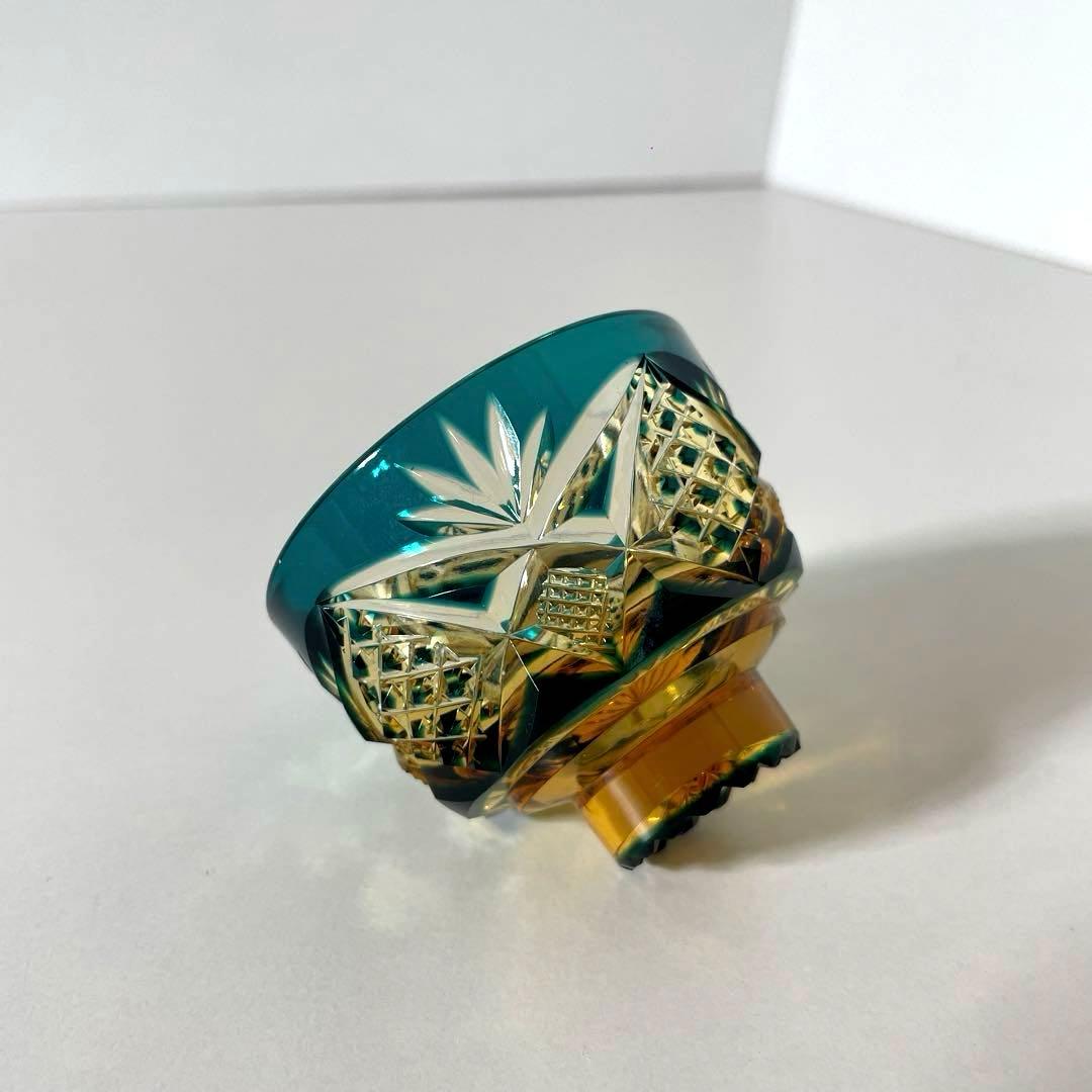 #XG331 ガラス工芸作家・黒木国昭・綾切子・銘「猪口」・骨董・アンティーク