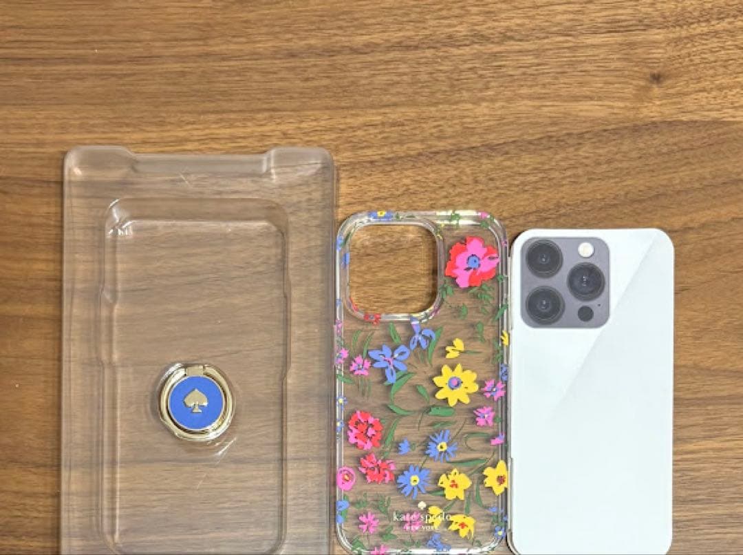 ☆正規品☆品 ケイトスペード iPhone14Proケース スマホリング付属