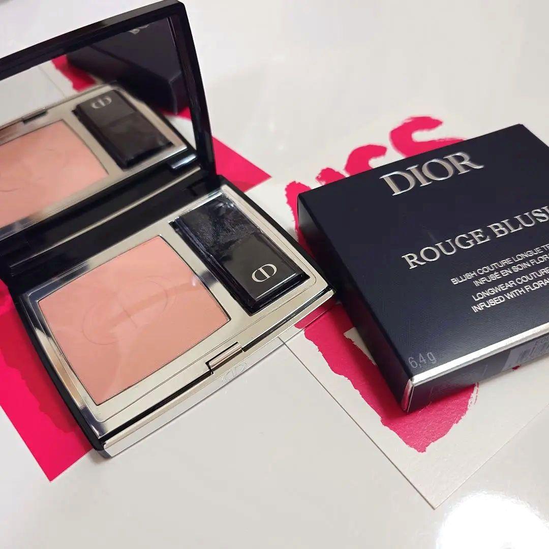 DIOR 伊勢丹限定　チーク