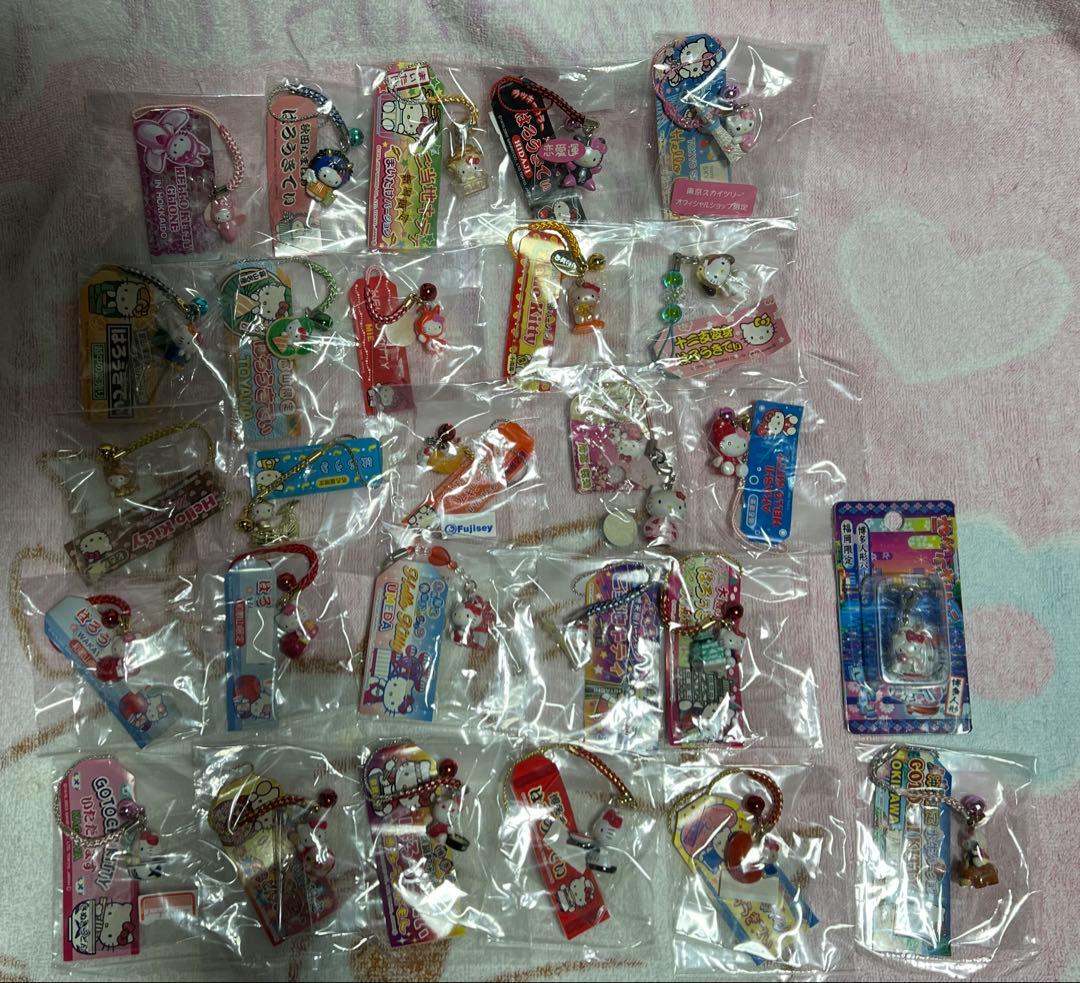 キティちゃんご当地ストラップ(根付け)＆チャーム 計27個/まとめ売り・レア美品