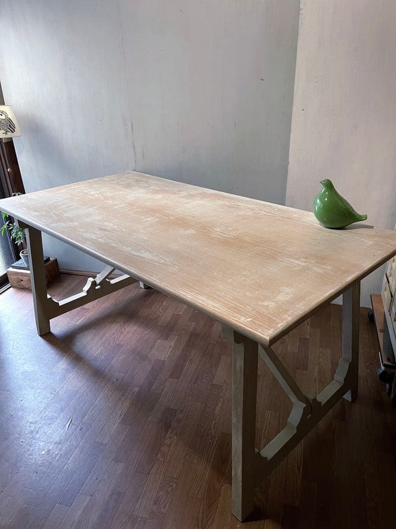 ダイニングテーブル Nora. Ella oak Dining Table