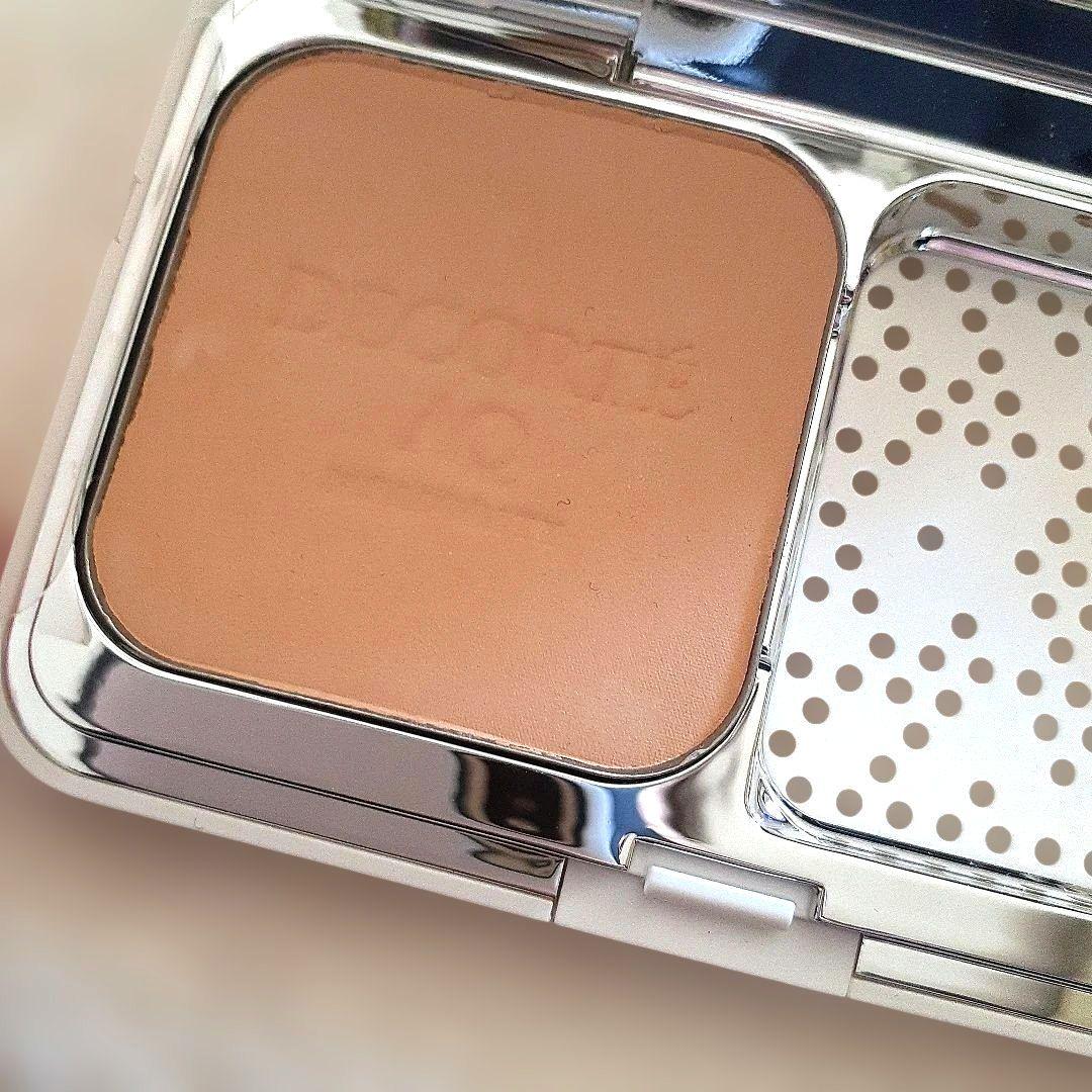 コスメデコルテ AQ ミリオリティ パウダーファンデーション301　ケース付き