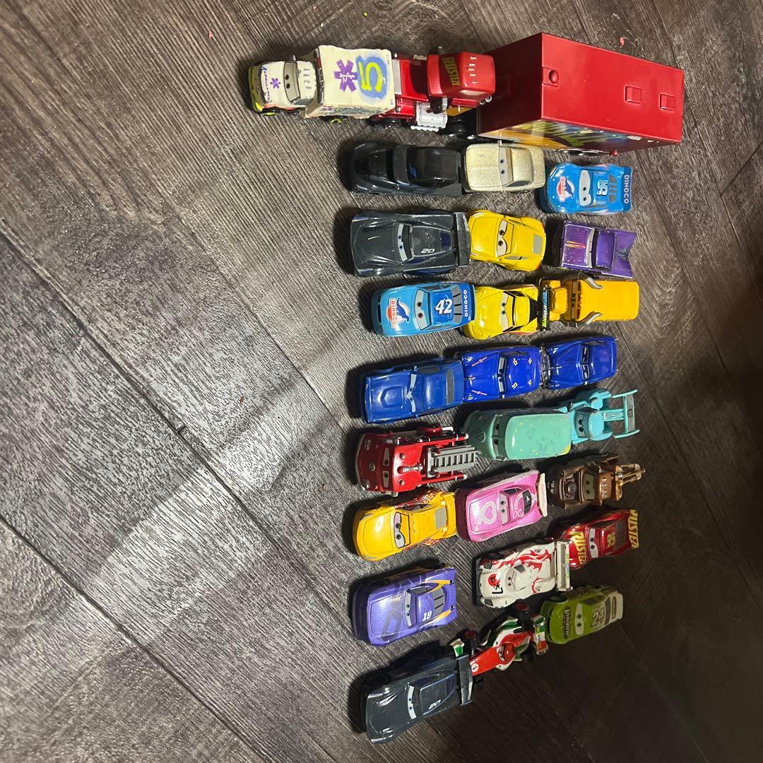 トミカ カーズ マックイーン、サリー 他 まとめて26台セット
