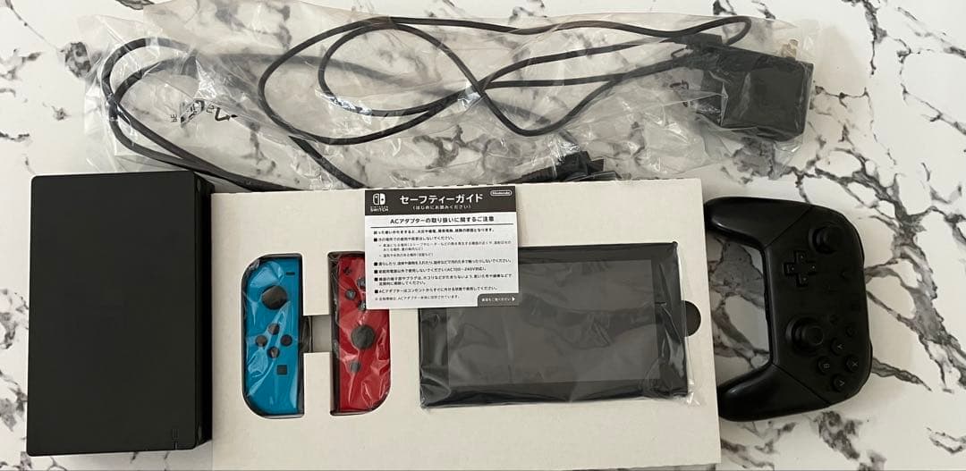 【お値下げ】Nintendo Switch 本体 Joy-Con おまけプロコン