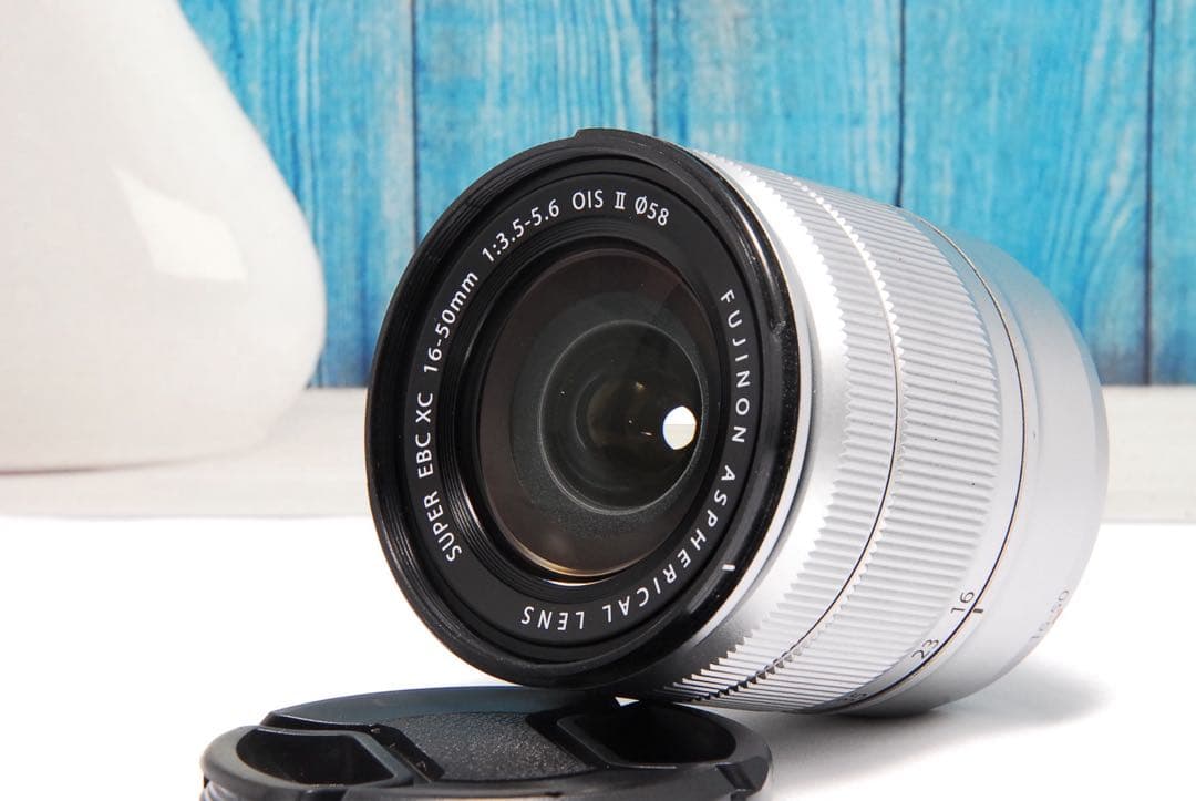 FUJIFILM X-A2 富士フイルムの発色を楽しめる入門機 Wi-Fi