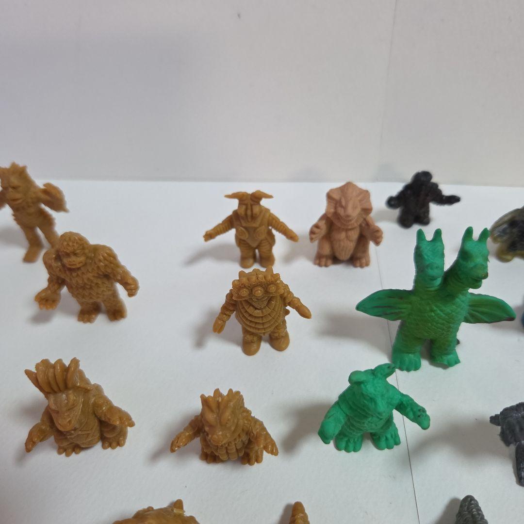 ウルトラマン消しゴム　怪獣消しゴム　74点セット