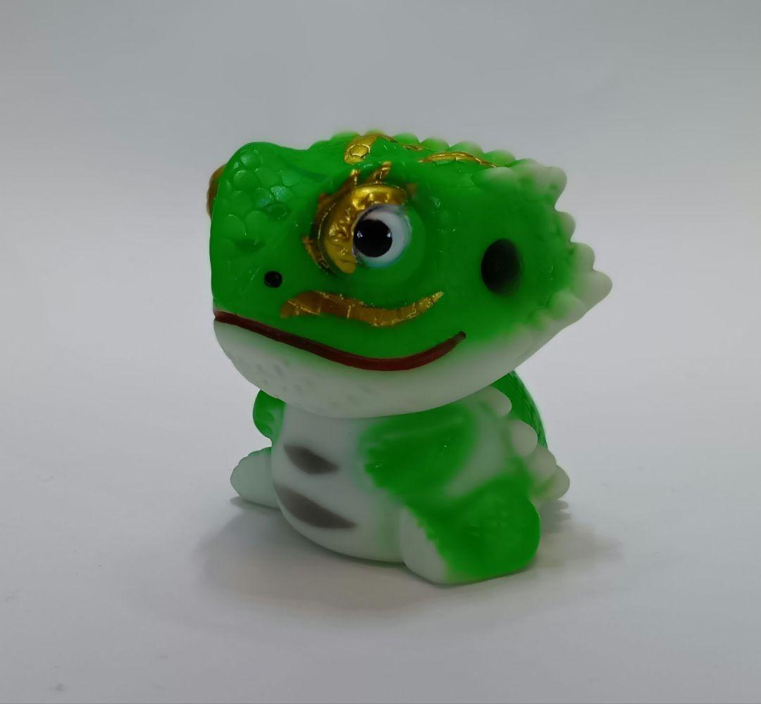 ペインターネット フトアゴン ソフビ 干支 辰(ベビー付き)【開封品】