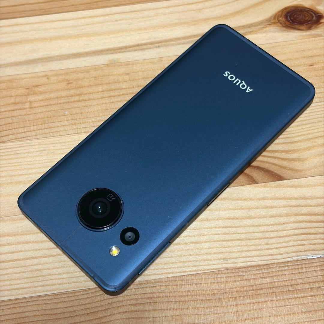 AQUOS Sense8 SIMフリー　外装美品　18700