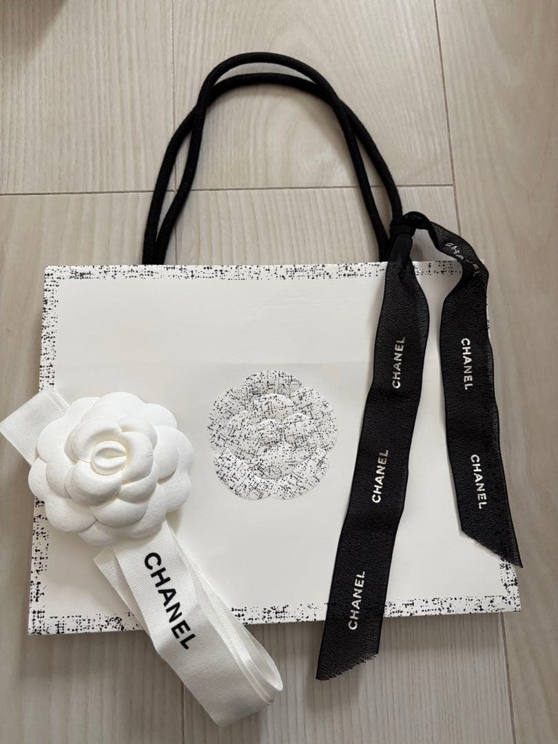 【最終お値下げ】CHANEL ブラック レザー ケース