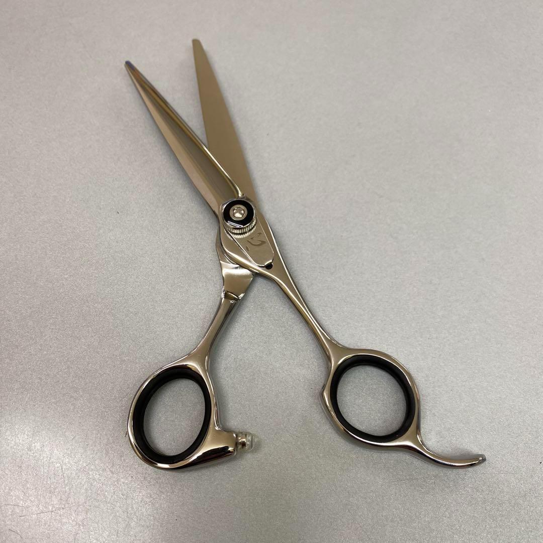 5,8インチシザー　剣刃タイプ　スパスパ切れ味抜群！