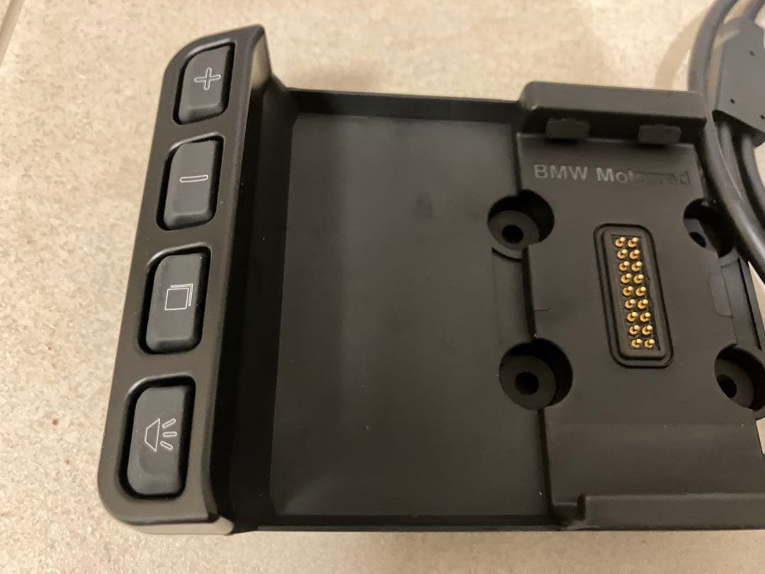 Motorrad純正ナビ用クレードル (77 52 7 721 940)