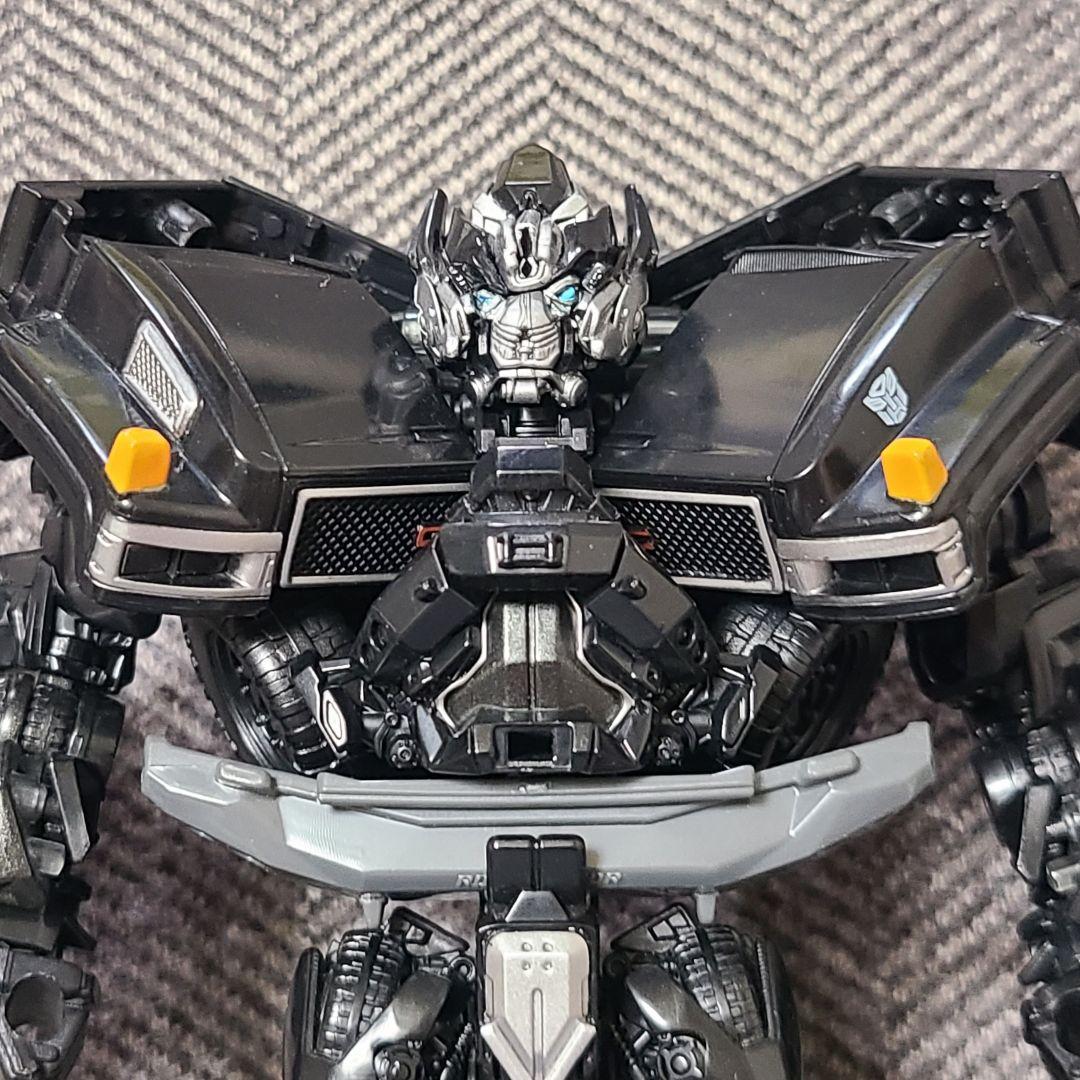 トランスフォーマー スタジオシリーズ SS-15 アイアンハイド