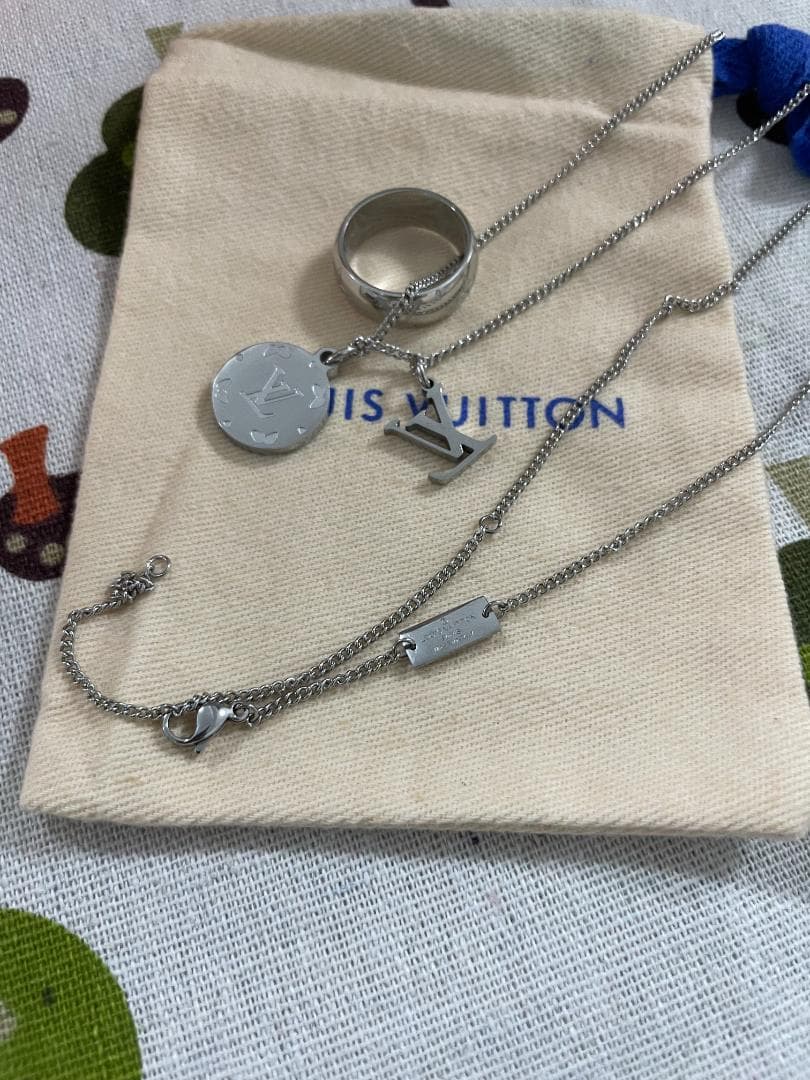 メンズ ネックレス 人気☆リング ネックレス モノグラム