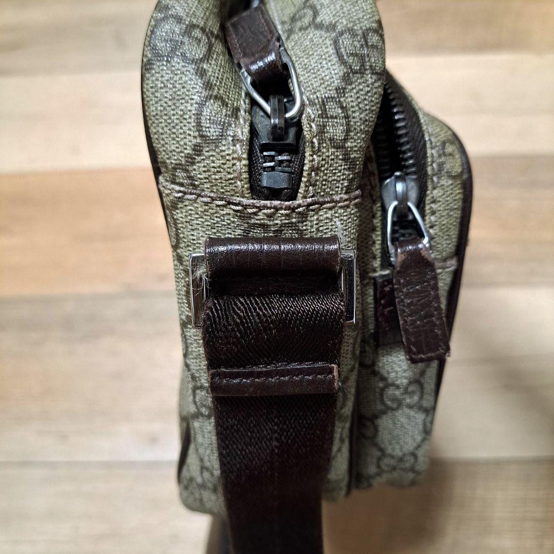 グッチ ショルダーバッグ GGスプリーム ロゴ型押し PVC レザー