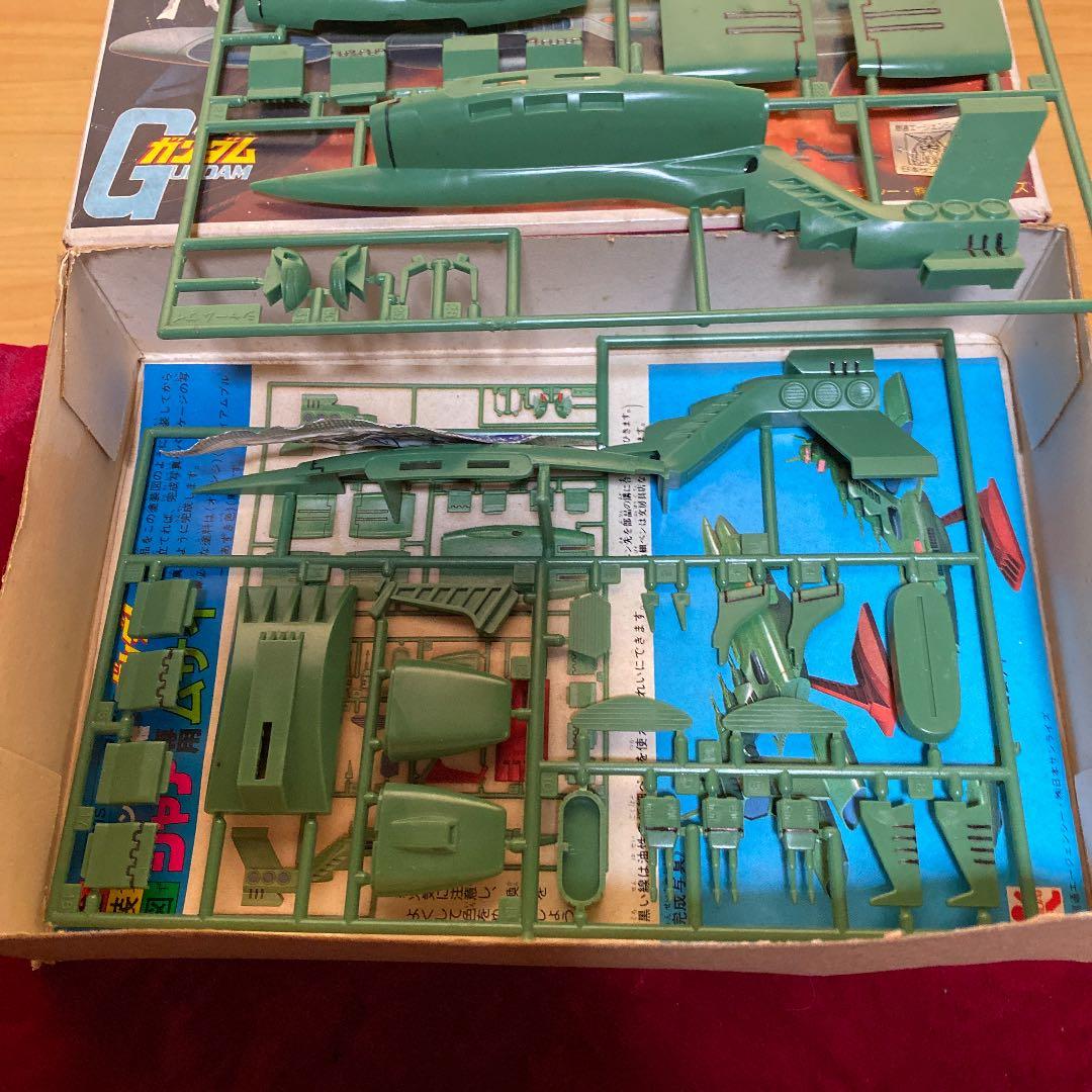 Ｇガンダム　ジオン軍巡洋艦