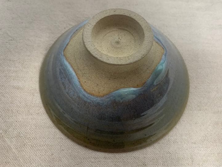 抹茶碗　平茶碗　青釉　貫入あり　茶道具