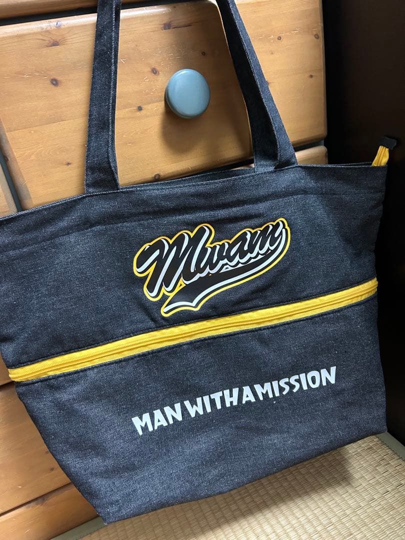 【早い者勝ち】【即購入可】マンウィズ グッズ（バンド機材周り付き）