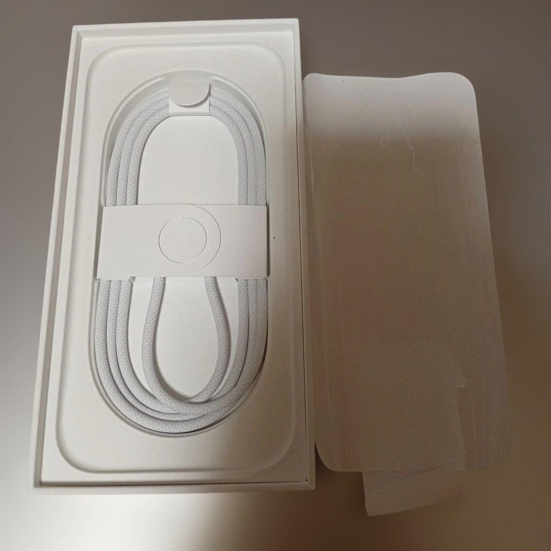 iPhone17 SIMフリー　256GB　美品　ミストブルー