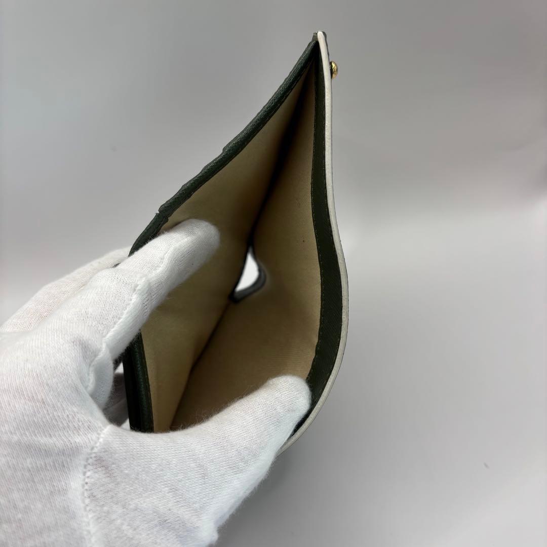 MARNI 二つ折り財布　スタッズ　グリーン　コンパクトウォレット　財布　緑