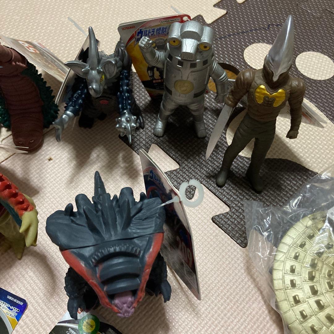 ウルトラマンフィギュアセット　21体　おまけ袋