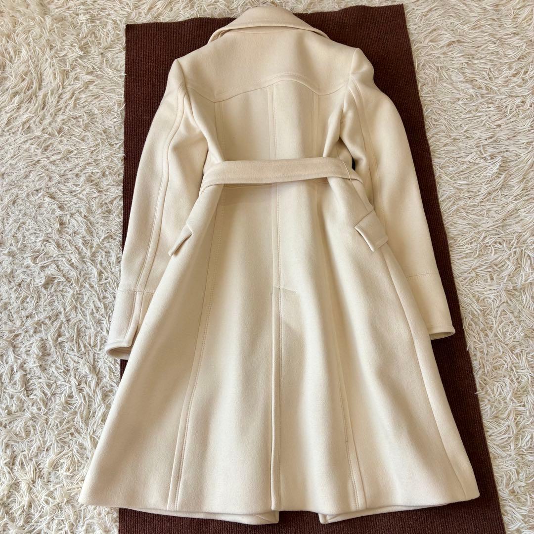 バーバリーブルーレーベル アンゴラ混 チェスターコート 裏地チェック ホワイト