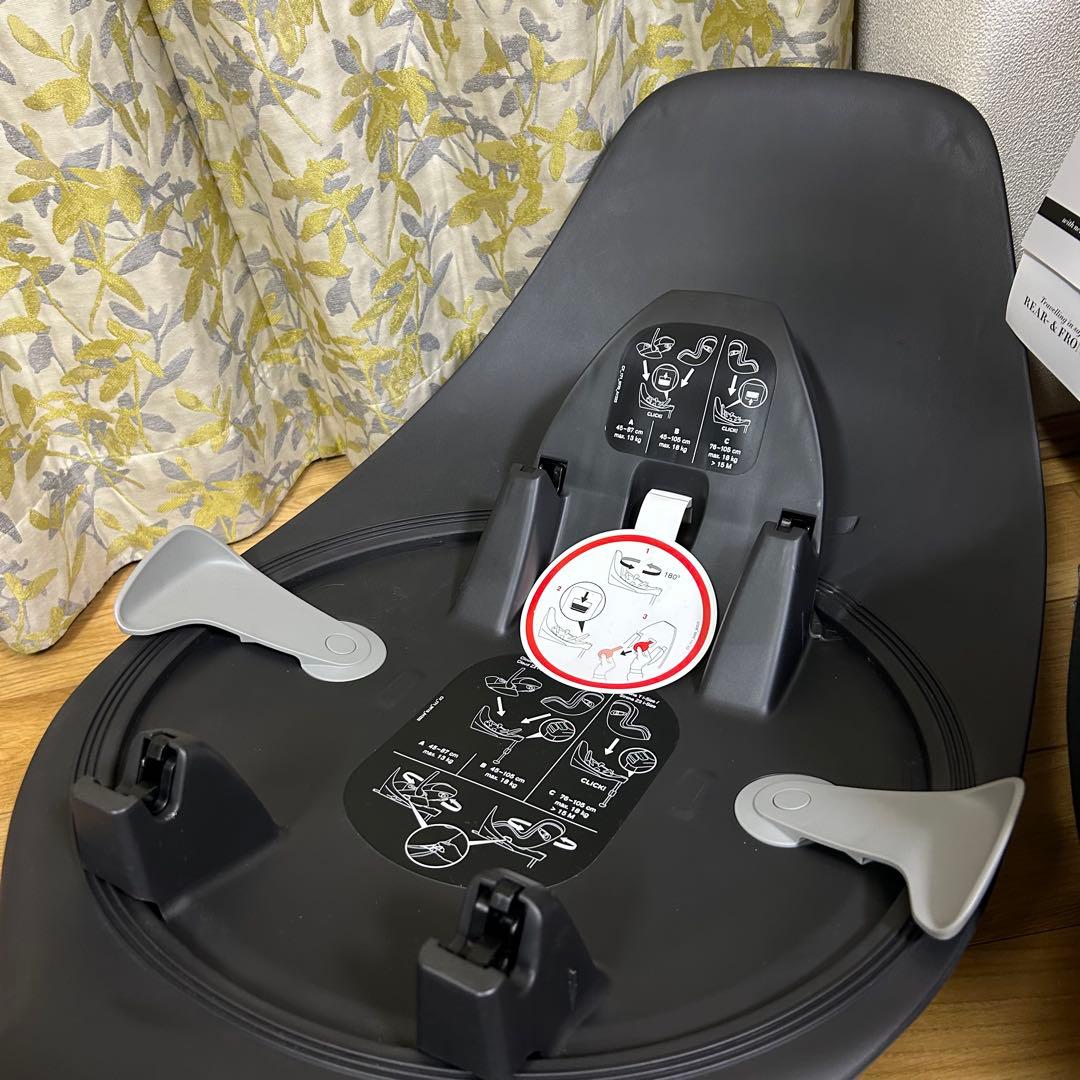 サイベックス　 シローナT i-Size ベースTセット