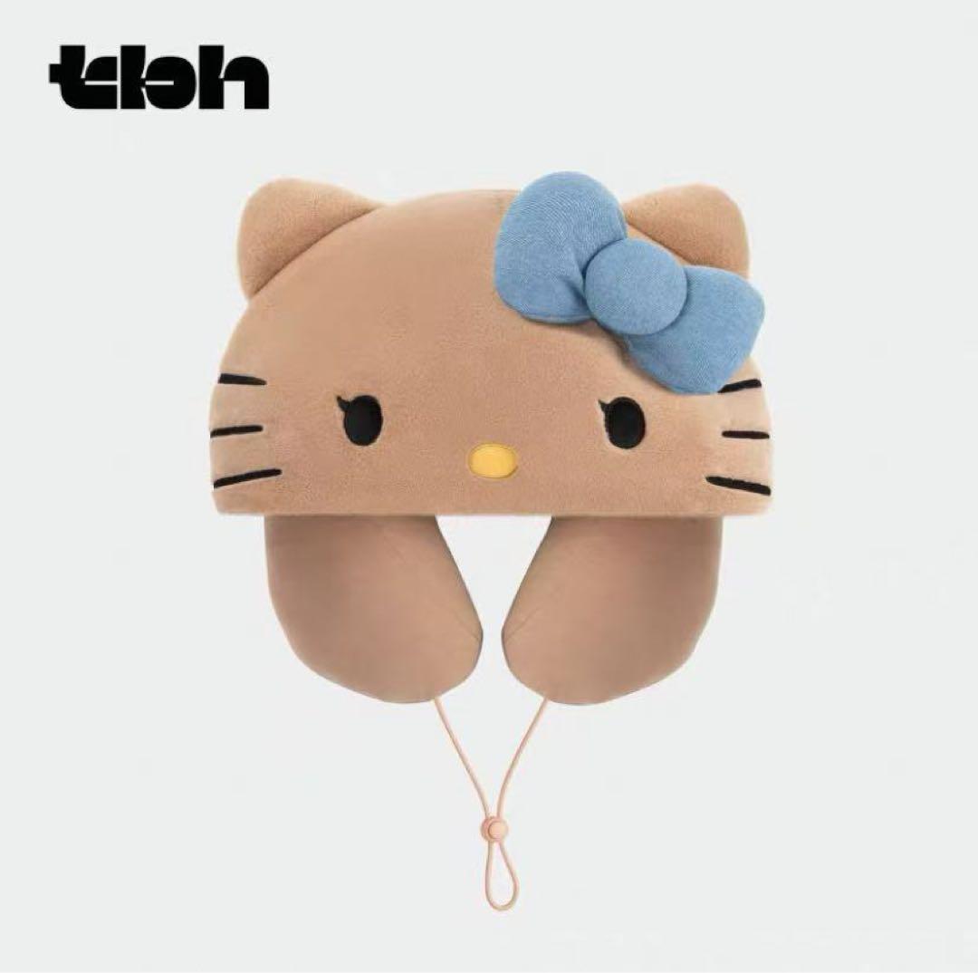 新品正規品　海外限定Hello Kitty x TBH ネックピロー