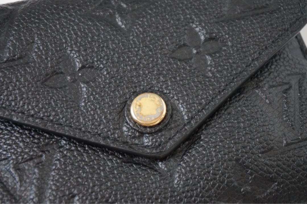 ルイヴィトン モノグラム アンプラント 三つ折り財布 ブラック