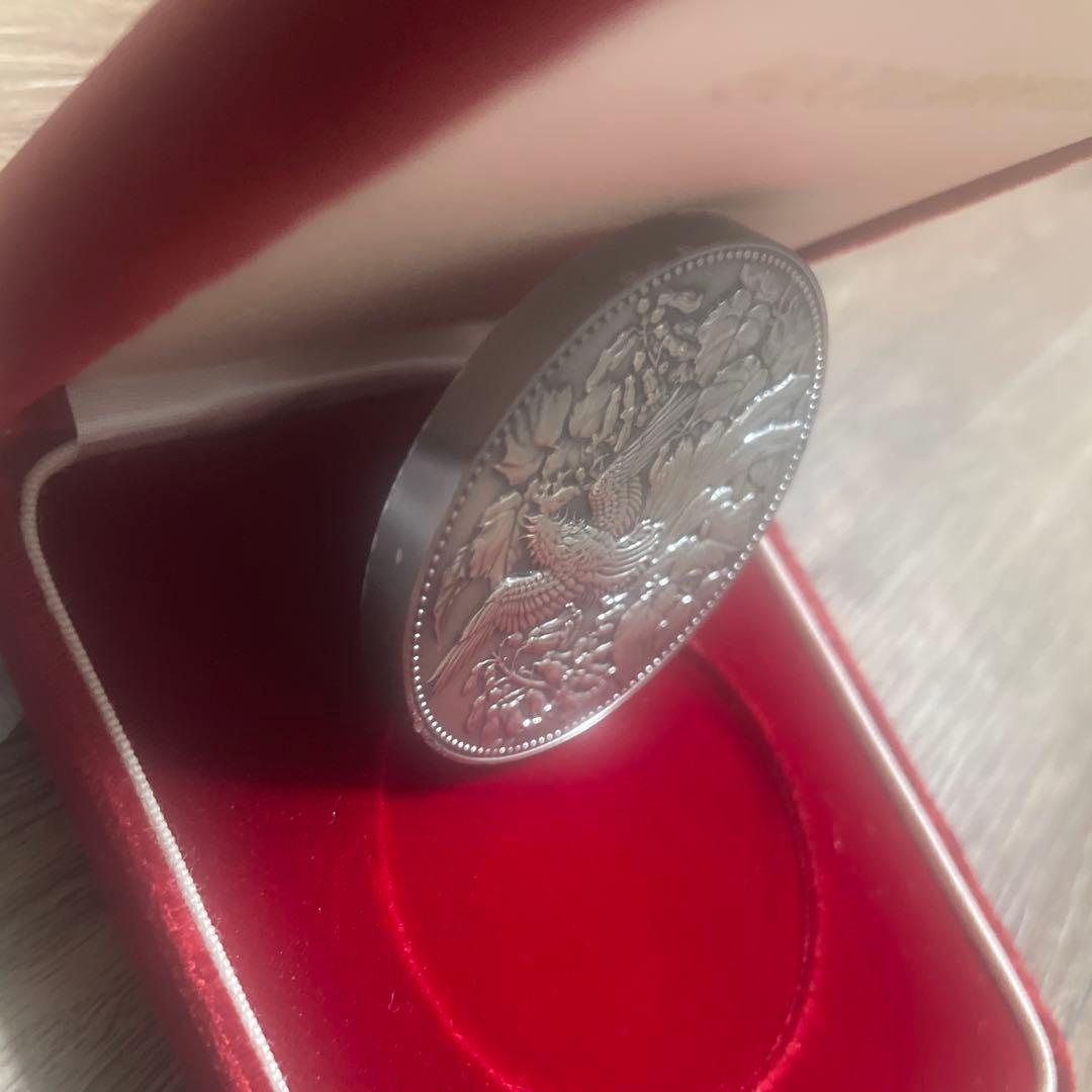 1982年 500円　白銀貨 発行記念　