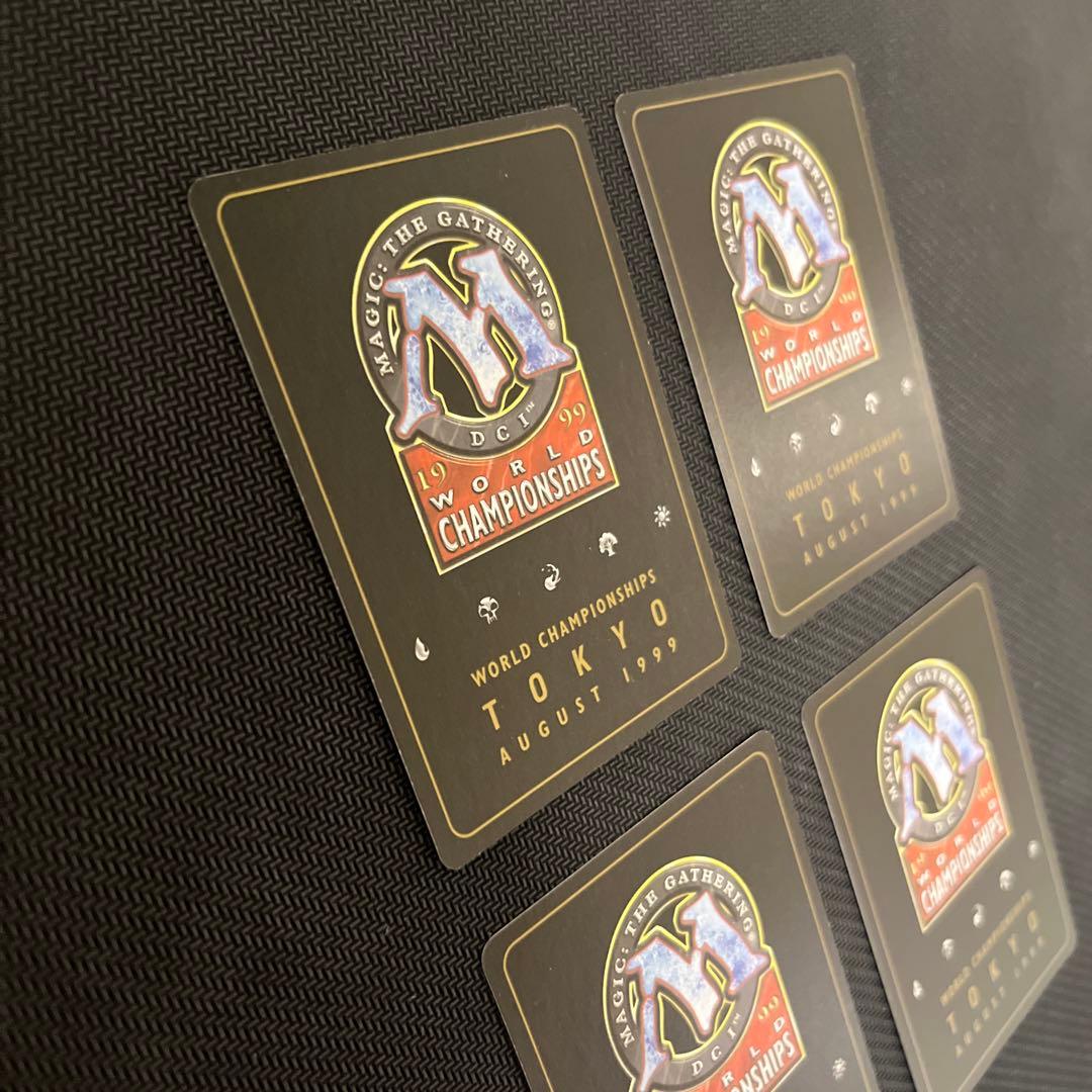 mtg 金枠 裏切り者の都 City of Traitors 4枚セット