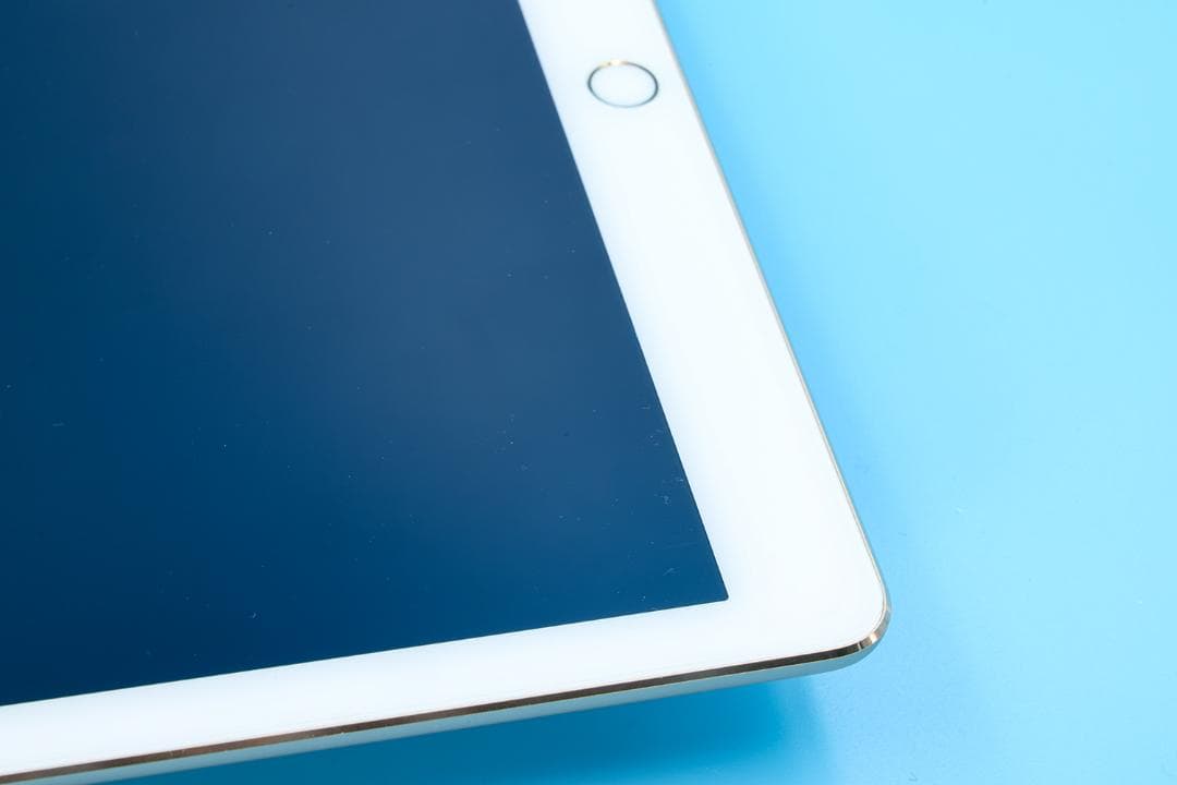 ◼️iPad Pro 12.9インチ 第1世代 128GB　ゴールド