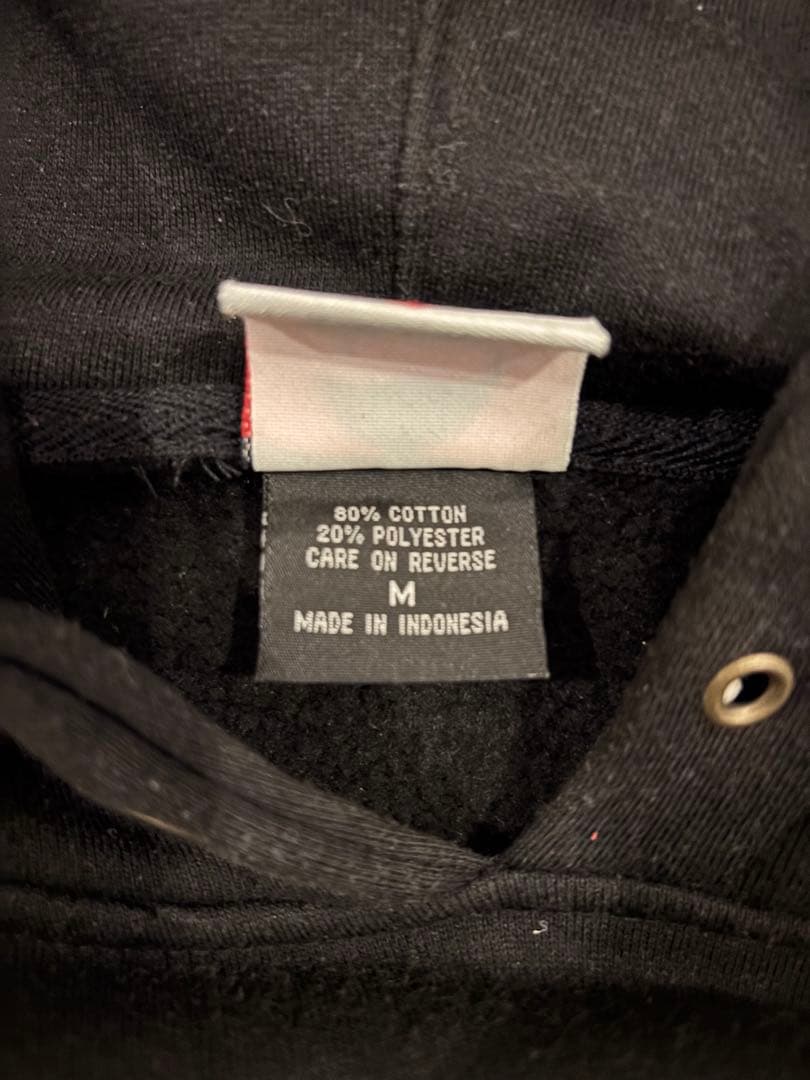 古着ヴィンテージPOWELL PERALTA スカル&ソード　パーカー　サイズM