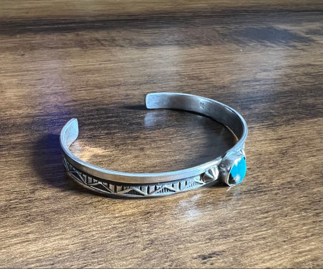 ターコイズ　シルバーバングル　ヘンリーマリアーノ