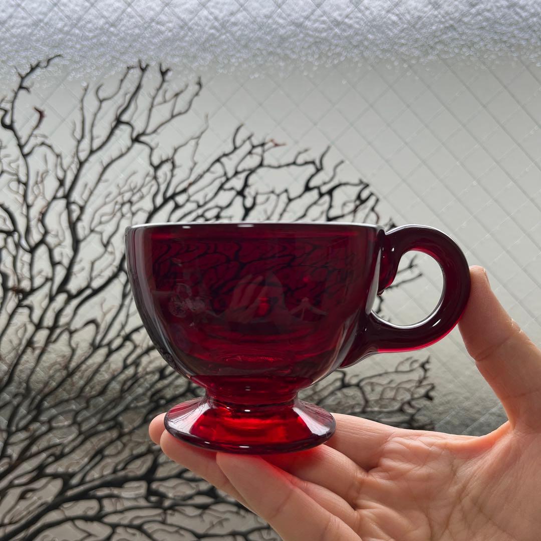 骨董　時代ガラス　希少緋色　朱赤　赤胴　取手付き　アイスクリームコップ　氷コップ