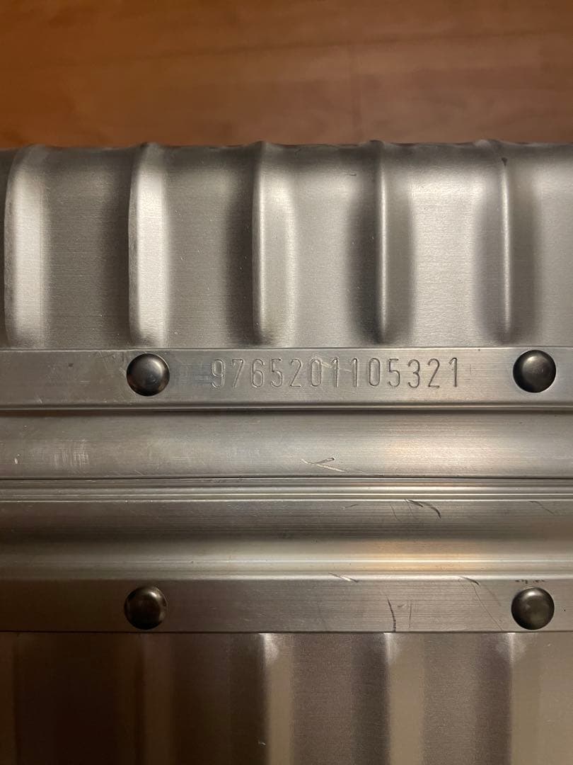 廃盤 青ロゴ RIMOWAクラシックフライト2輪 キャリーケース 32ℓ