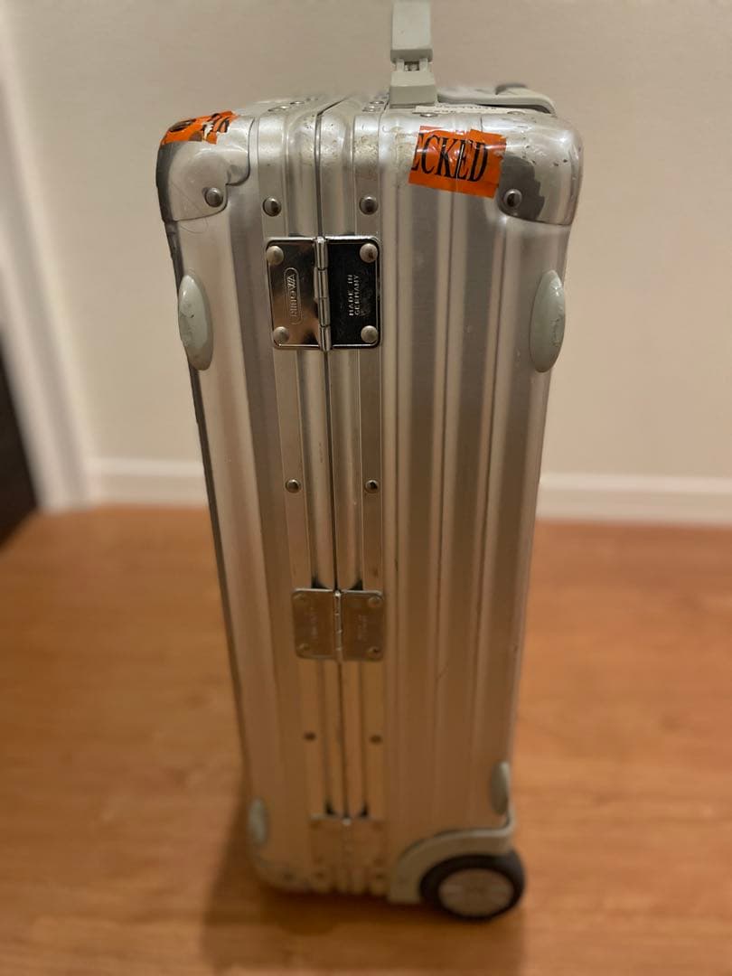 廃盤 青ロゴ RIMOWAクラシックフライト2輪 キャリーケース 32ℓ