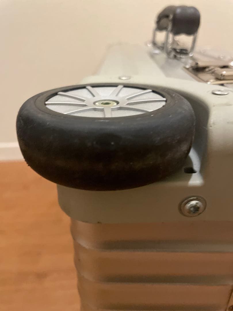 廃盤 青ロゴ RIMOWAクラシックフライト2輪 キャリーケース 32ℓ