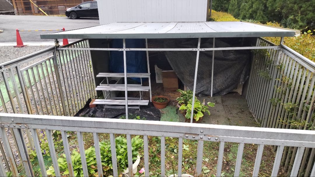 犬　屋外用サークル　ケージ 小屋