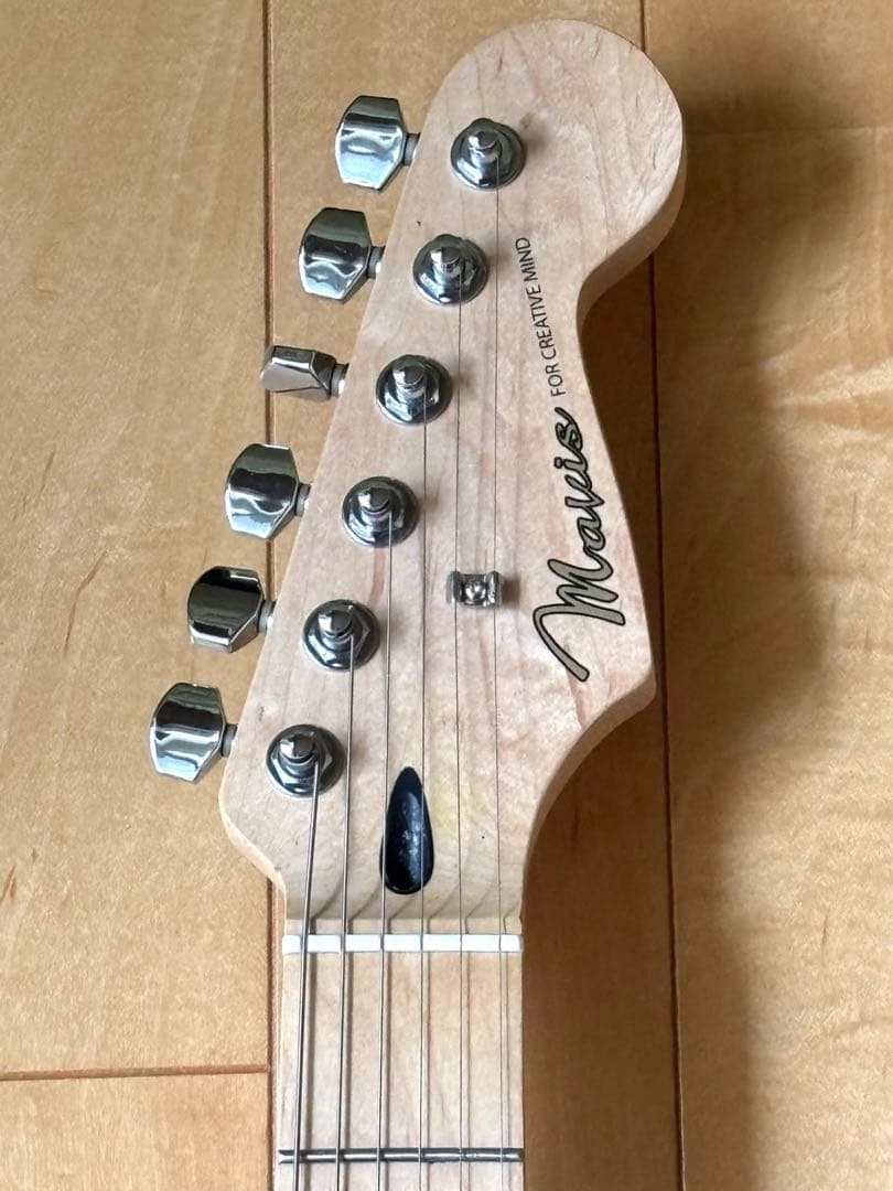 Mavis MST-200 エレキギター　イシバシ楽器