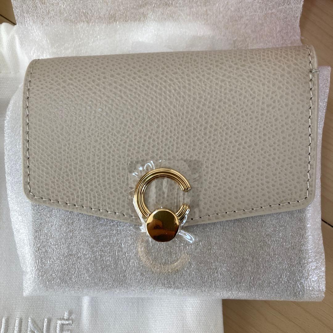 CAFUNÉ ベージュ 三つ折り財布