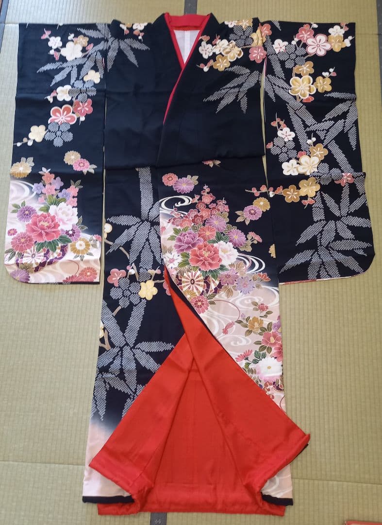 黒引き振袖 友禅 くすみピンクぼかし 花柄 花嫁衣裳